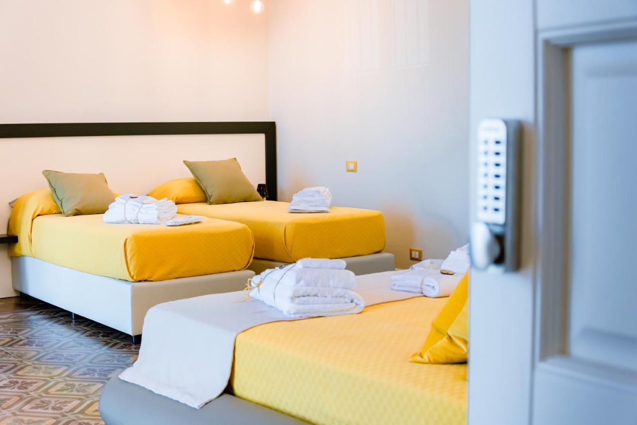 Dimora Cavour Bed & Breakfast Амантеа Екстериор снимка