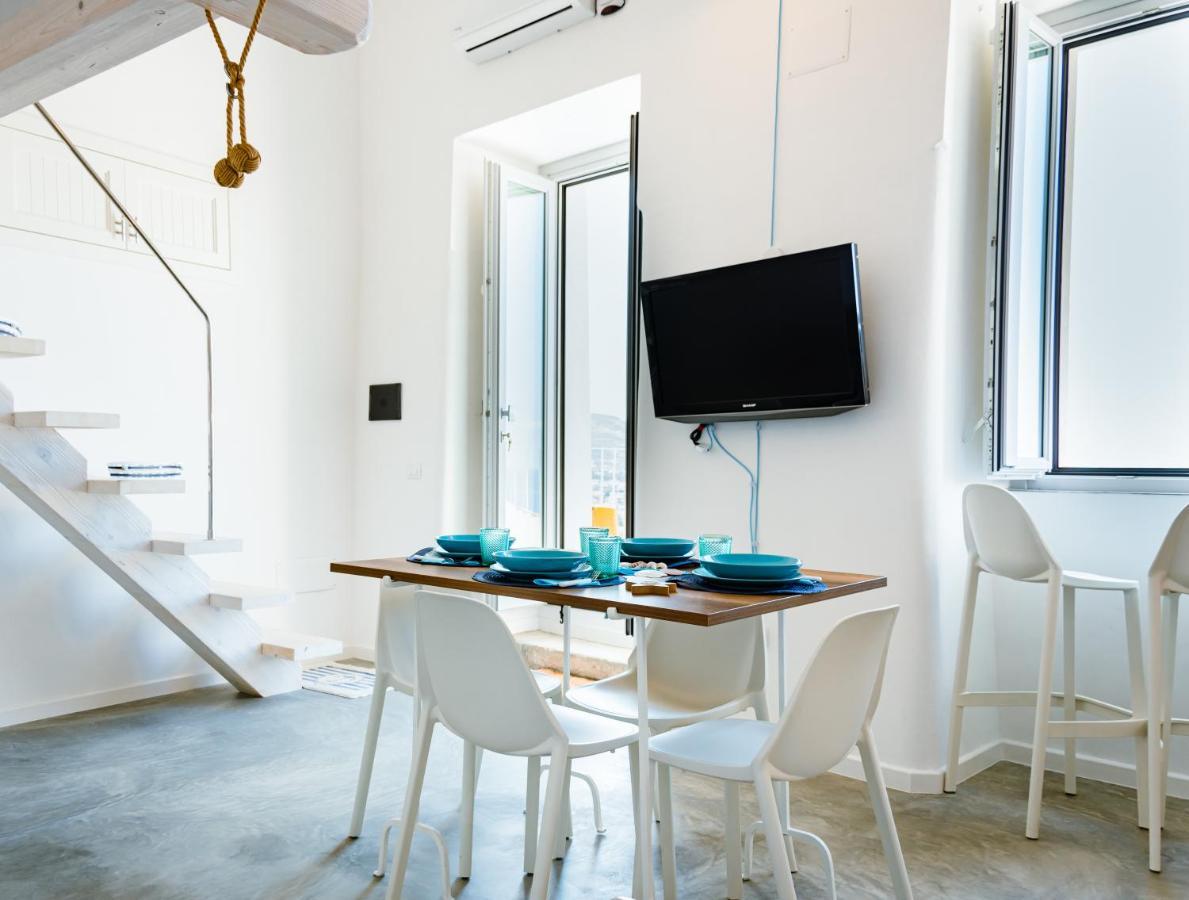 Dimora Cavour Bed & Breakfast Амантеа Екстериор снимка